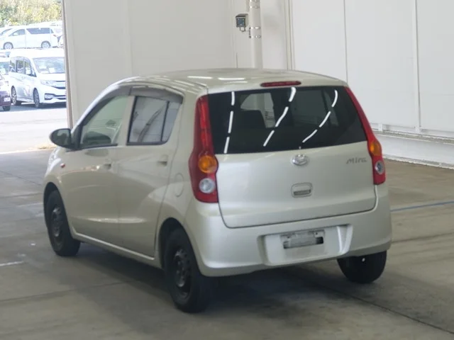 Daihatsu MIRA — фото 2