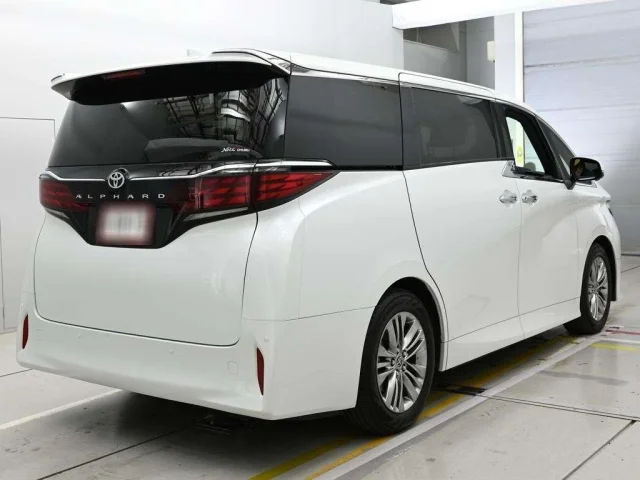 Toyota ALPHARD — фото 2