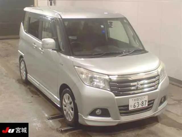 Mitsubishi DELICA D2