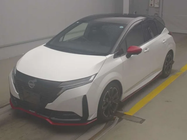 Nissan AURA — фото 1