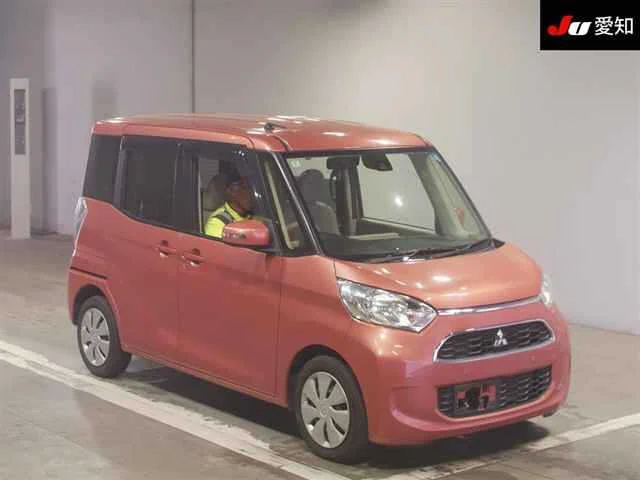 Mitsubishi EK SPACE