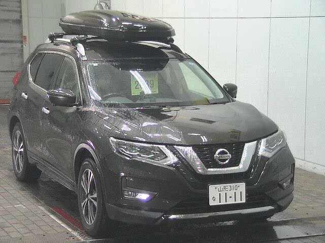 Nissan X-TRAIL