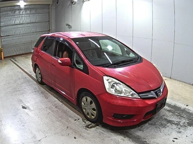 Honda FIT SHUTTLE — фото 1