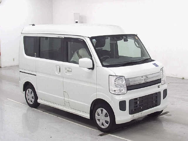 Nissan CLIPPER RIO