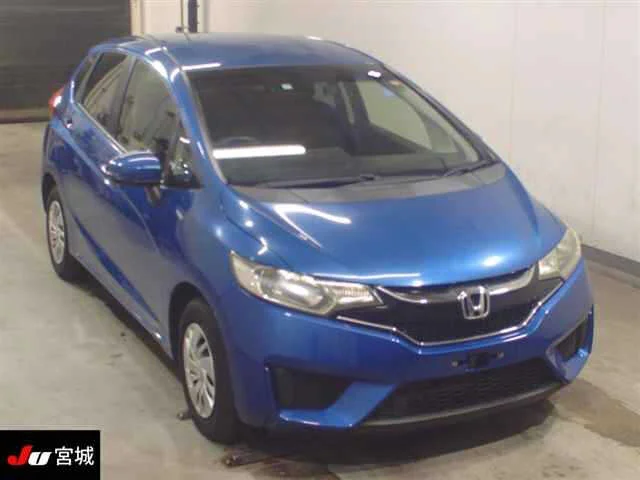 Honda FIT — фото 1
