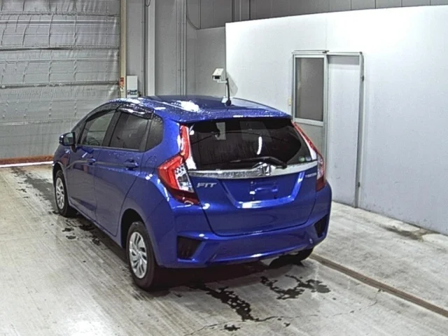 Honda FIT — фото 2