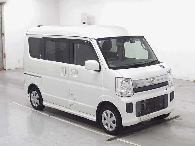 Nissan CLIPPER RIO