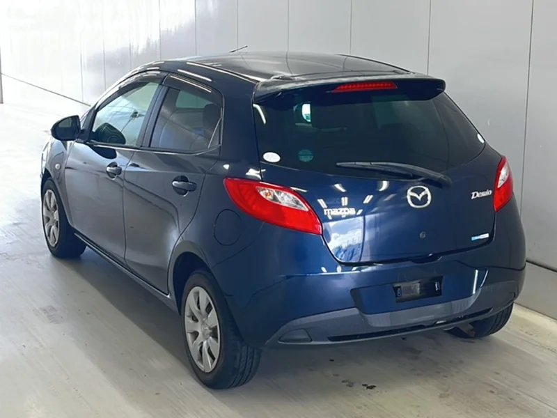 Mazda DEMIO — фото 2
