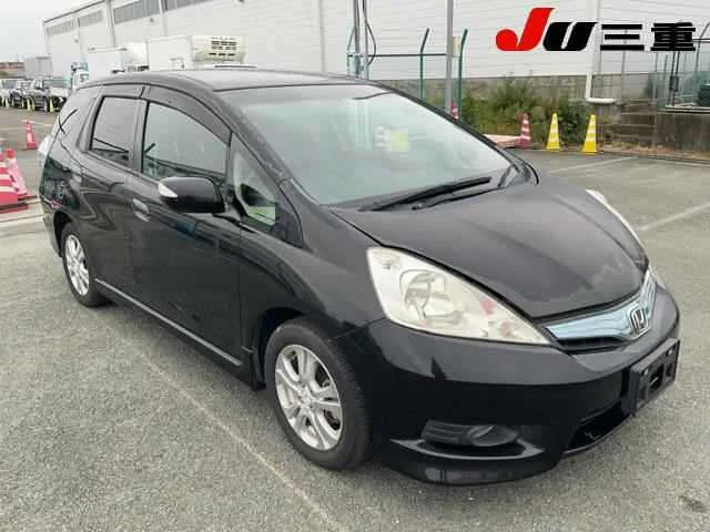 Honda FIT SHUTTLE — фото 1