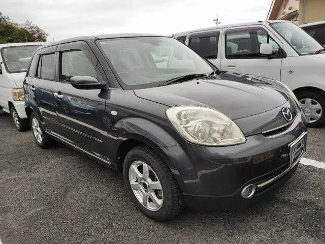 Mazda VERISA