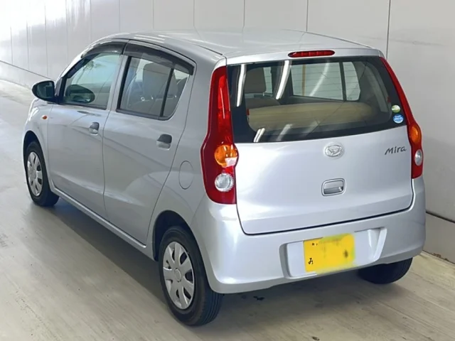 Daihatsu MIRA — фото 2