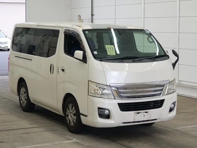 Nissan CARAVAN VAN — фото 1
