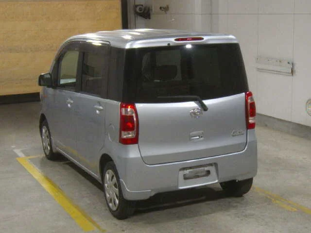 Daihatsu TANTO EXE — фото 2