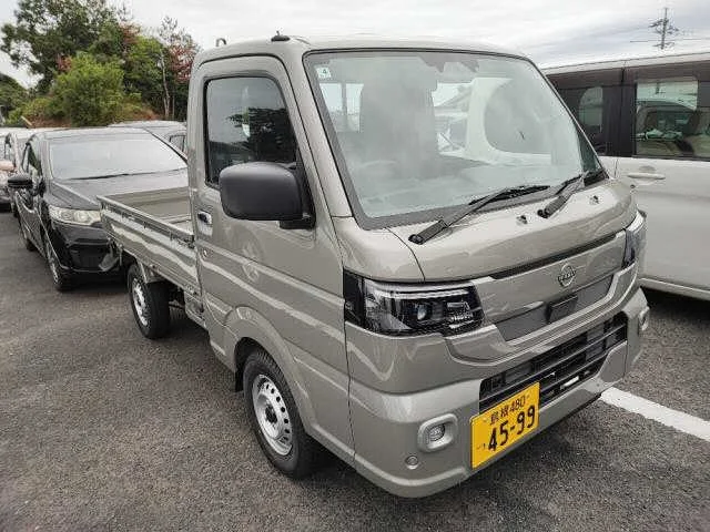 Nissan CLIPPER TRUCK