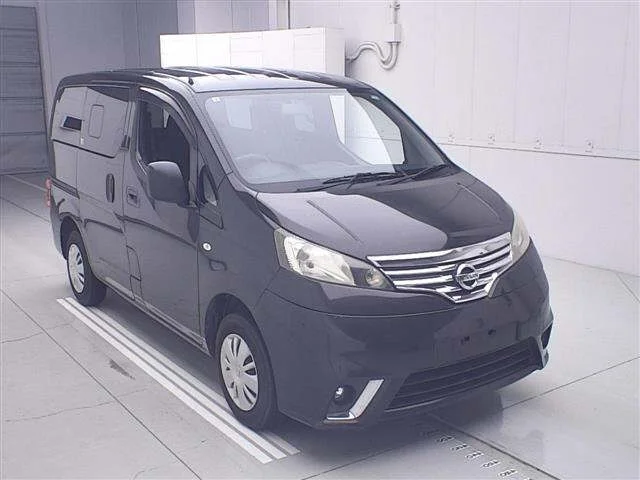 Nissan NV200 — фото 1