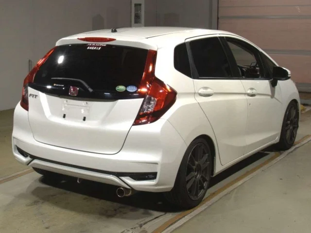 Honda FIT — фото 2