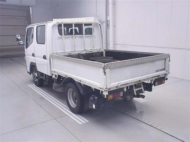Mitsubishi CANTER — фото 2