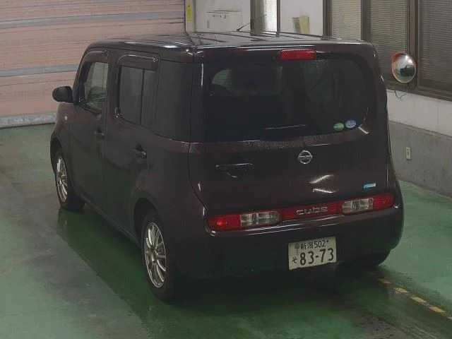 Nissan CUBE — фото 2