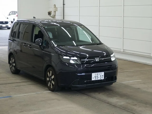 Honda FREED — фото 1