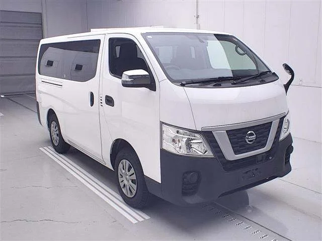 Nissan CARAVAN VAN — фото 1