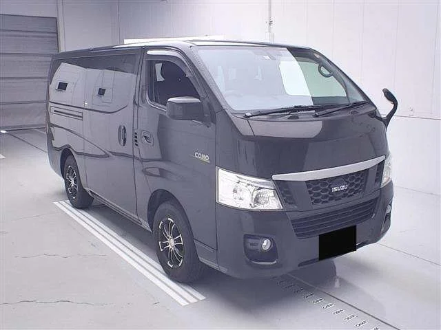 Isuzu COMO
