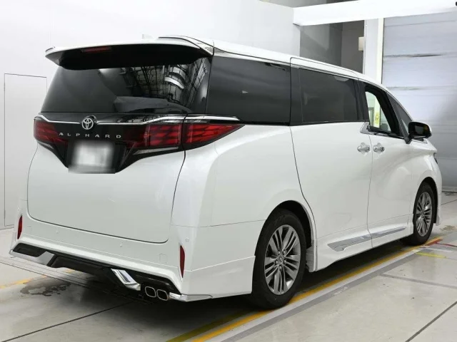 Toyota ALPHARD — фото 2