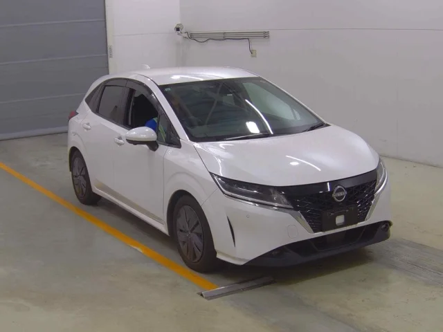 Nissan NOTE — фото 1