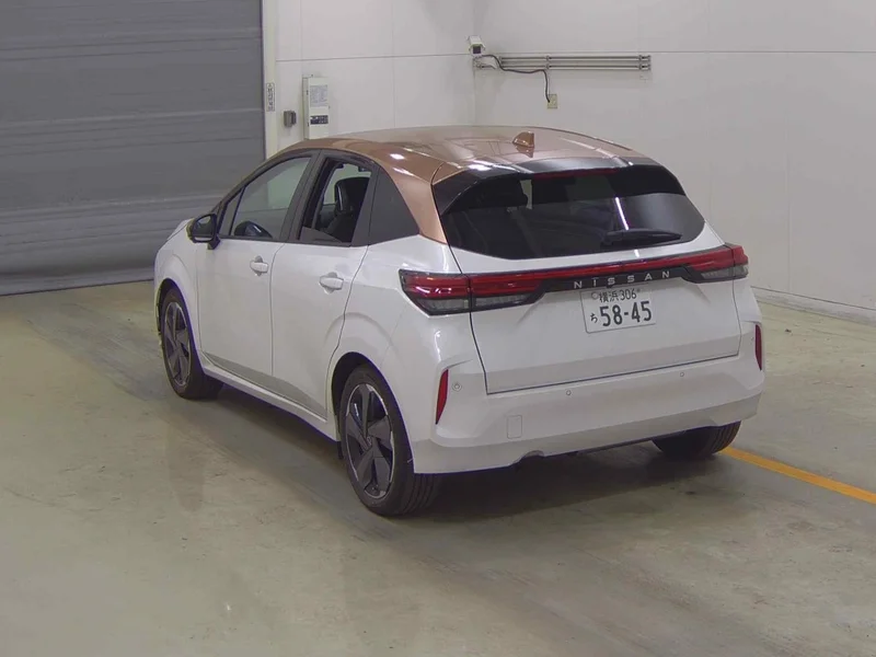 Nissan AURA — фото 2
