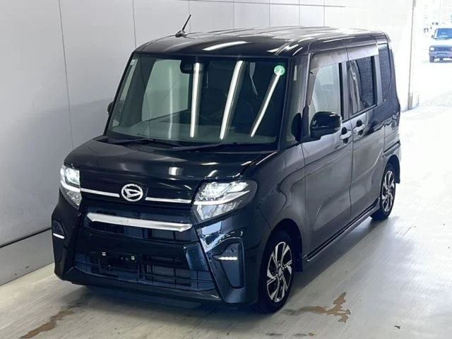 Daihatsu TANTO — фото 1