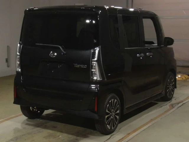 Daihatsu TANTO — фото 2