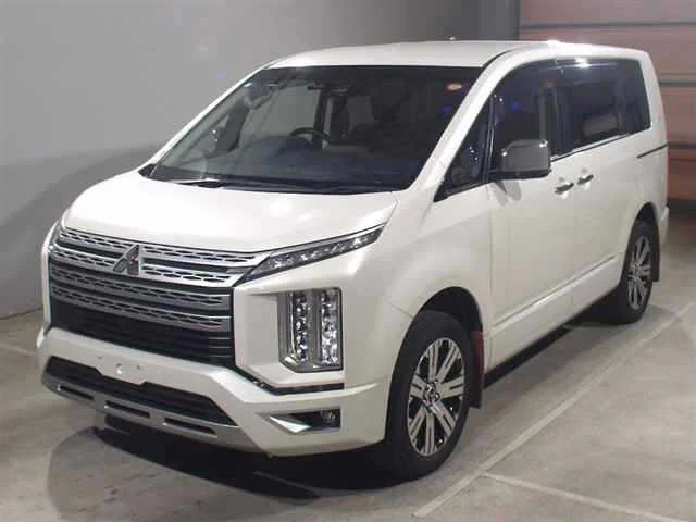 Mitsubishi DELICA D5