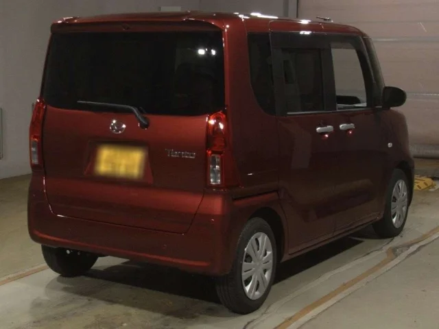 Daihatsu TANTO — фото 2