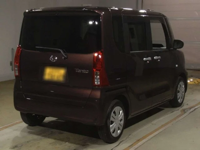 Daihatsu TANTO — фото 2