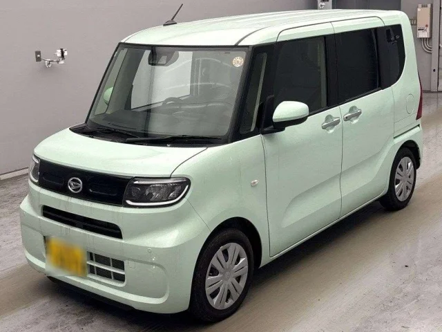 Daihatsu TANTO — фото 1