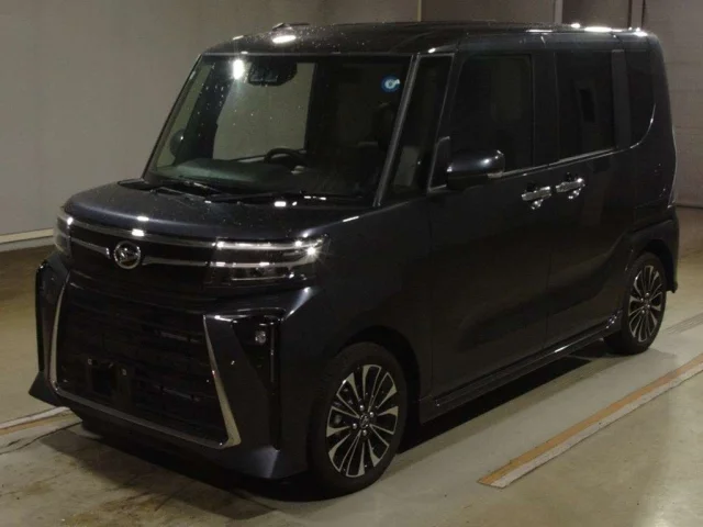 Daihatsu TANTO — фото 1