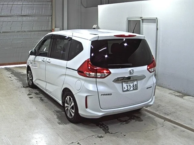 Honda FREED — фото 2