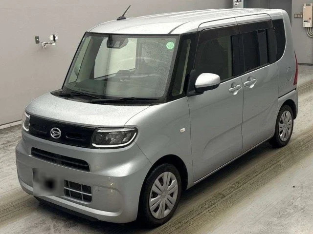 Daihatsu TANTO — фото 1