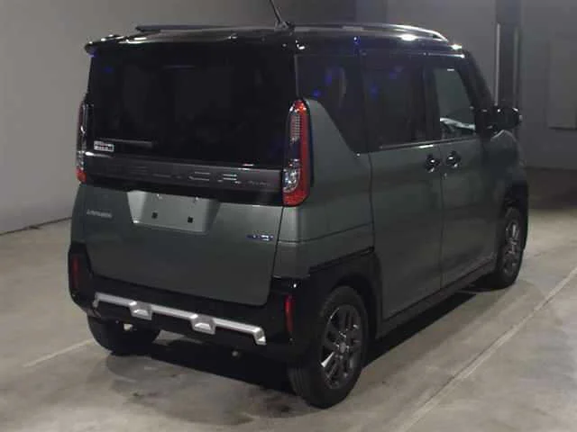 Mitsubishi DELICA MINI — фото 2