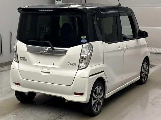 Nissan DAYZ ROOX — фото 2