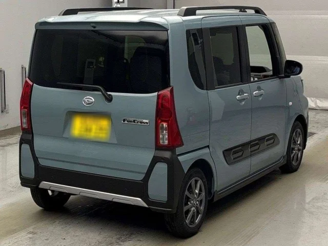 Daihatsu TANTO — фото 2