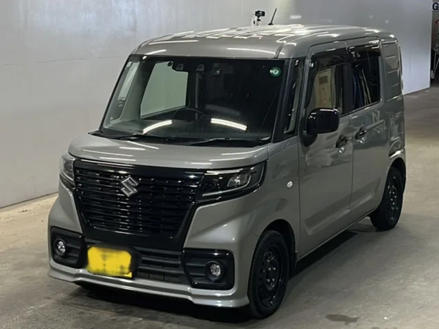 Suzuki SPACIA BASE