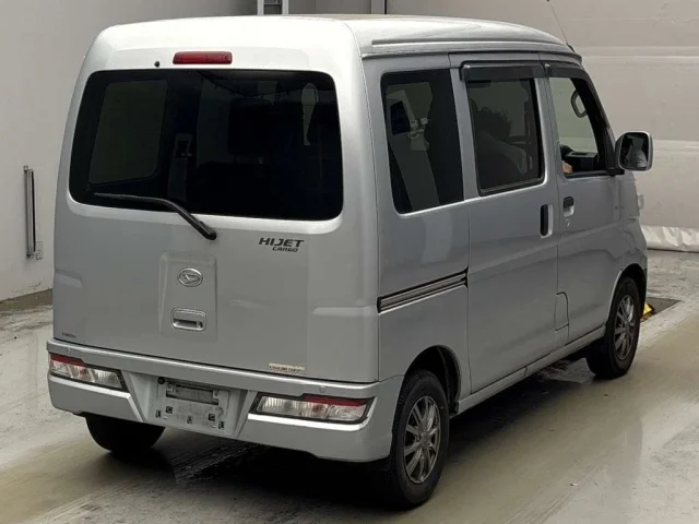 Daihatsu HIJET VAN — фото 2