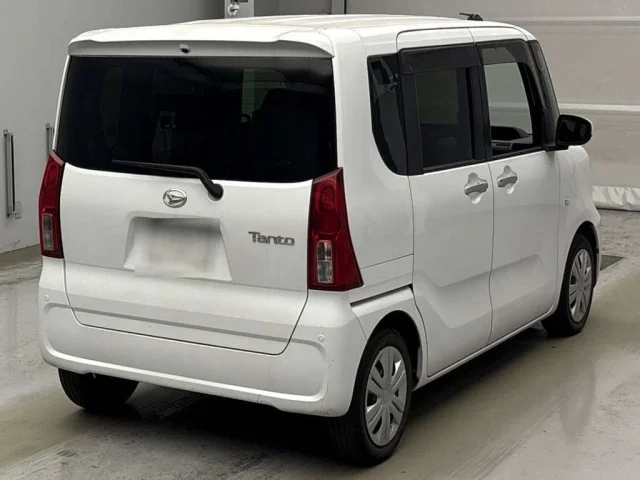 Daihatsu TANTO — фото 2