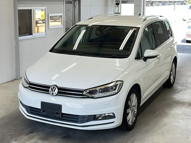 Volkswagen GOLF TOURAN