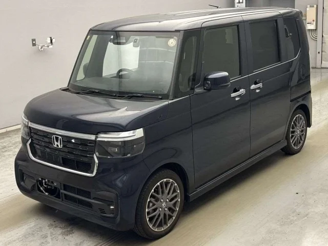 Honda N BOX — фото 1