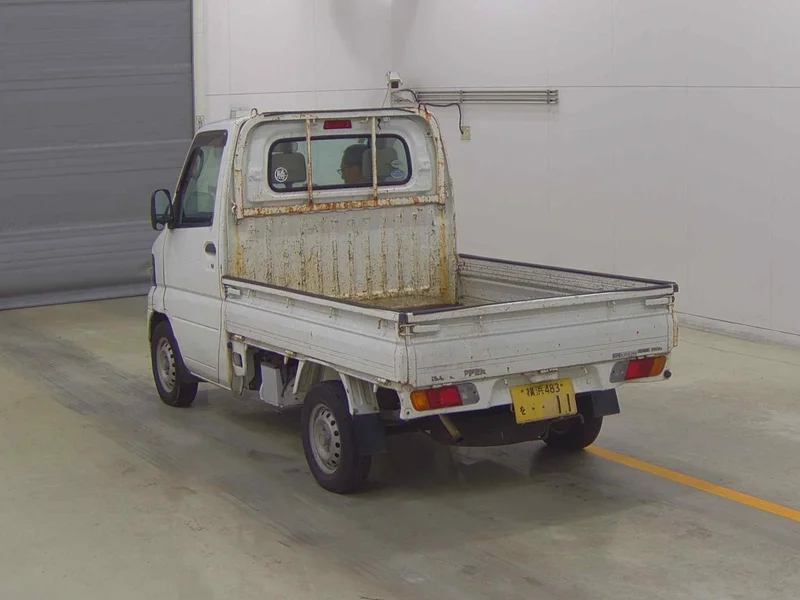 Nissan CLIPPER TRUCK — фото 2