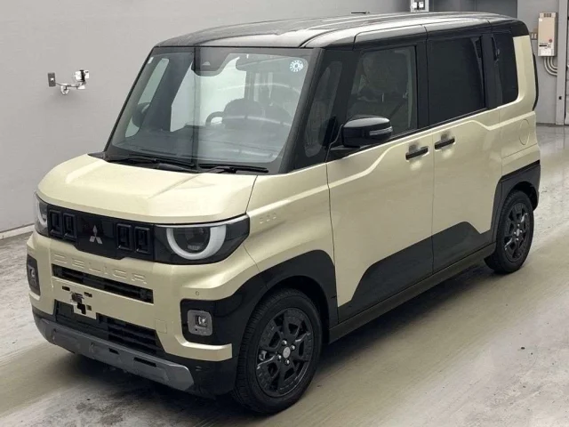 Mitsubishi DELICA MINI — фото 1