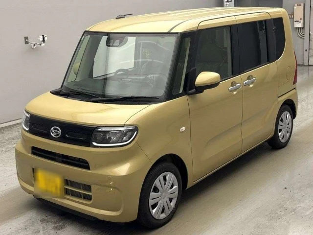 Daihatsu TANTO — фото 1