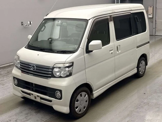 Daihatsu ATRAI WAGON — фото 1