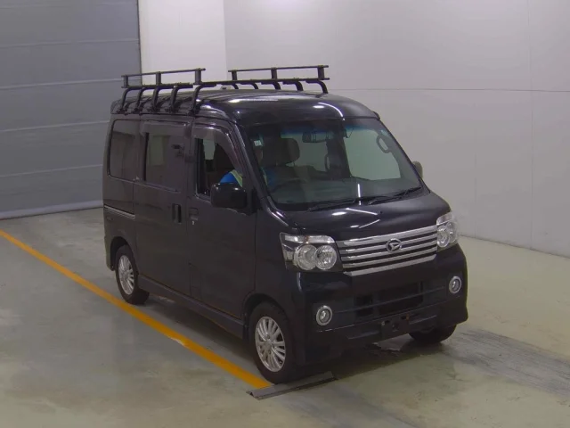 Daihatsu ATRAI WAGON — фото 1